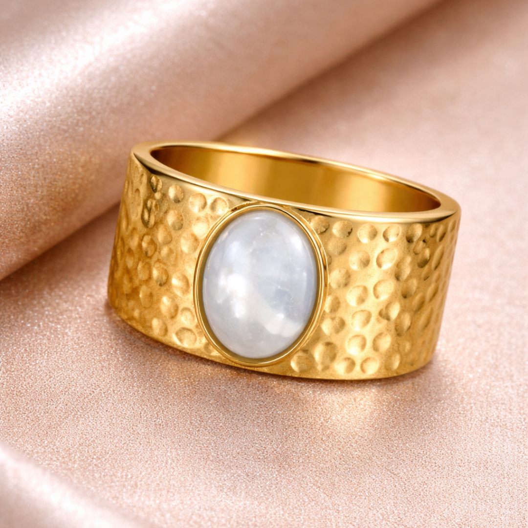 Anello Vintage in Pietra di Luna Dorata, immagine 2 - Emma e Gemma