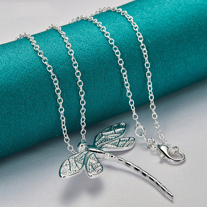Collana con Libellula in Argento Sterling – Simbolo di Grazia e Trasformazione, immagine 2 - Emma e Gemma