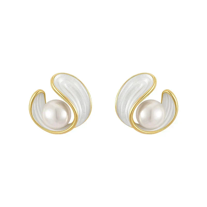 Orecchini di Lusso con Opale Bianco e Perle in Oro, immagine 2 - Emma e Gemma