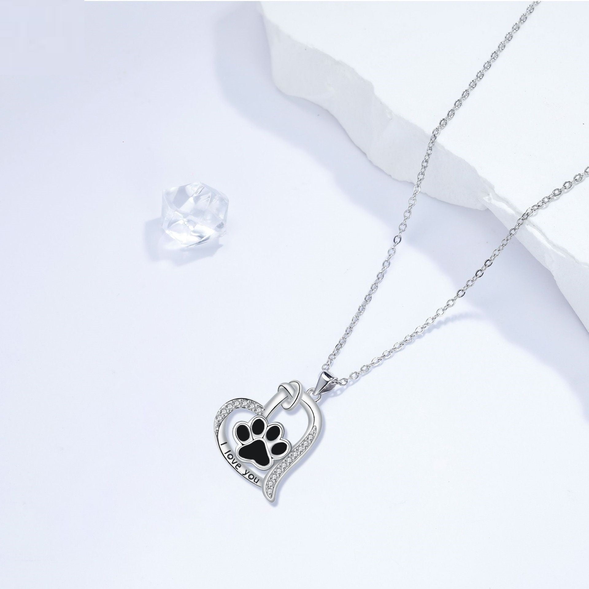 Collana a forma di cuore con impronta di zampa di cane in zirconia, immagine 2 - Emma e Gemma