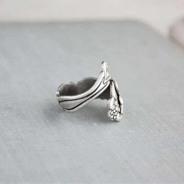 Anello Fiore Colibrì, immagine 3 - Emma e Gemma