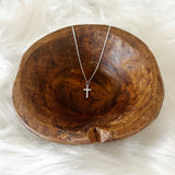 Collana con Croce in Argento Jianna, immagine 2 - Emma e Gemma