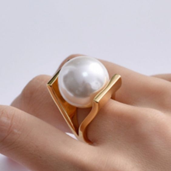 Anello Vintage in Perla Intarsiata Dorata - Emma e Gemma