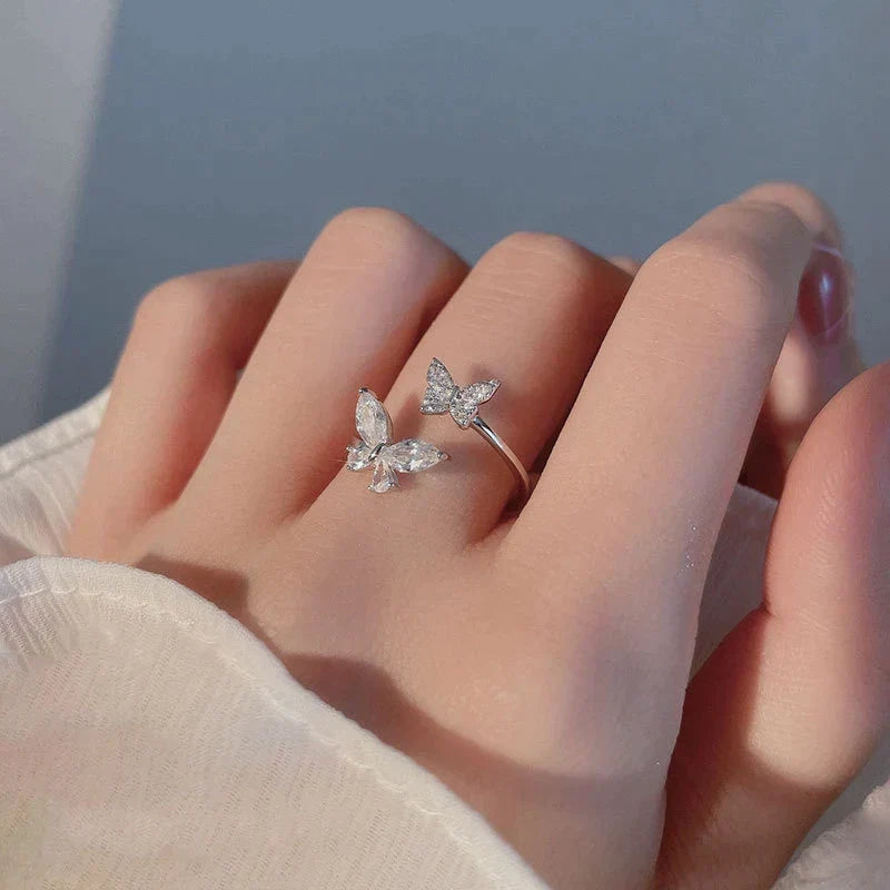 Anello Farfalla Regolabile in Argento, immagine 3 - Emma e Gemma