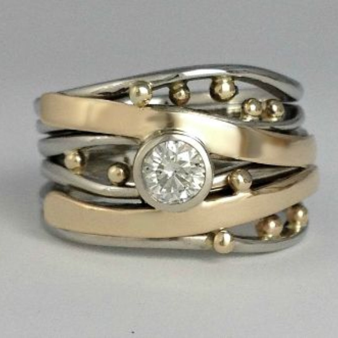 Anello in Zirconia Incastonato in Oro Vintage - Emma e Gemma