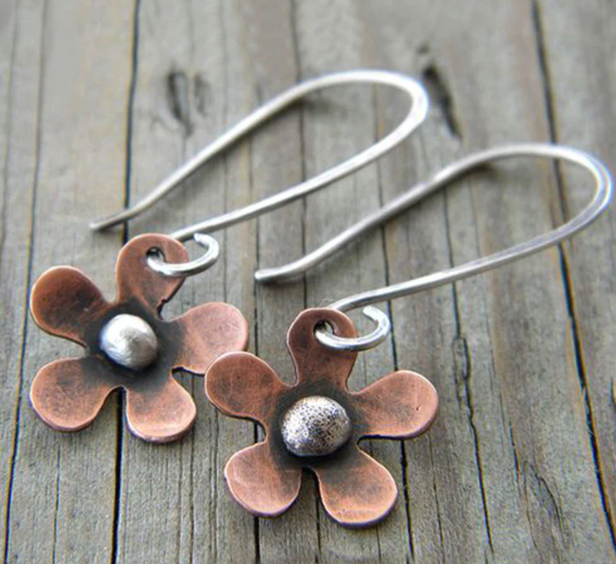 Orecchini Vintage a Fiori in Argento, immagine 2 - Emma e Gemma