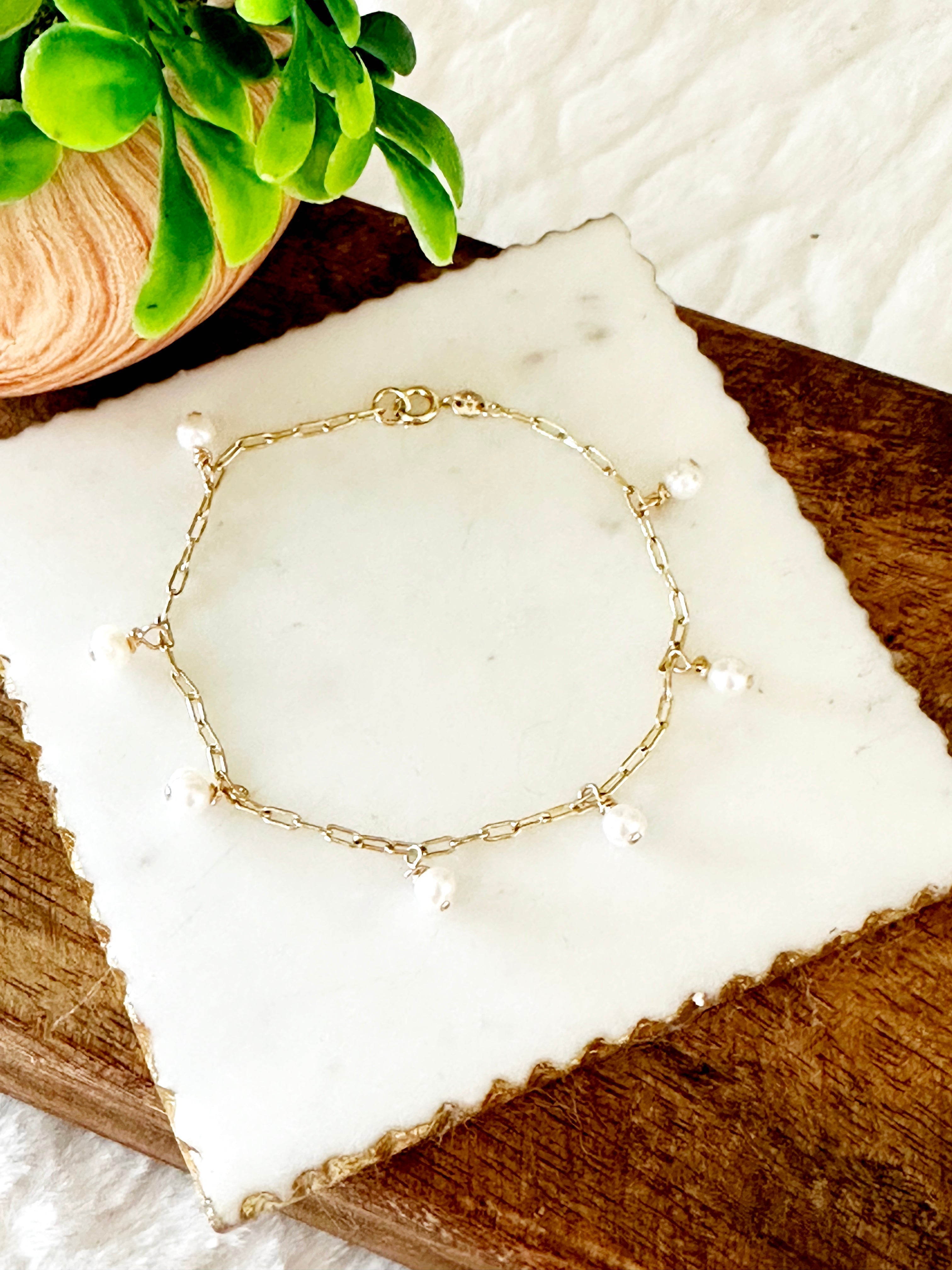 Bracciale Charm Mini Perla Gina, immagine 5 - Emma e Gemma