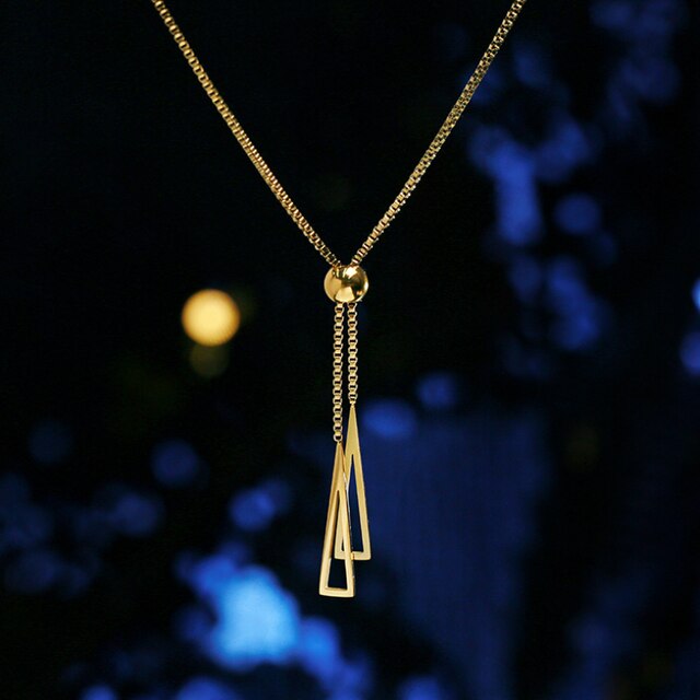 Collana con Pendente in Oro con Frangia, immagine 3 - Emma e Gemma
