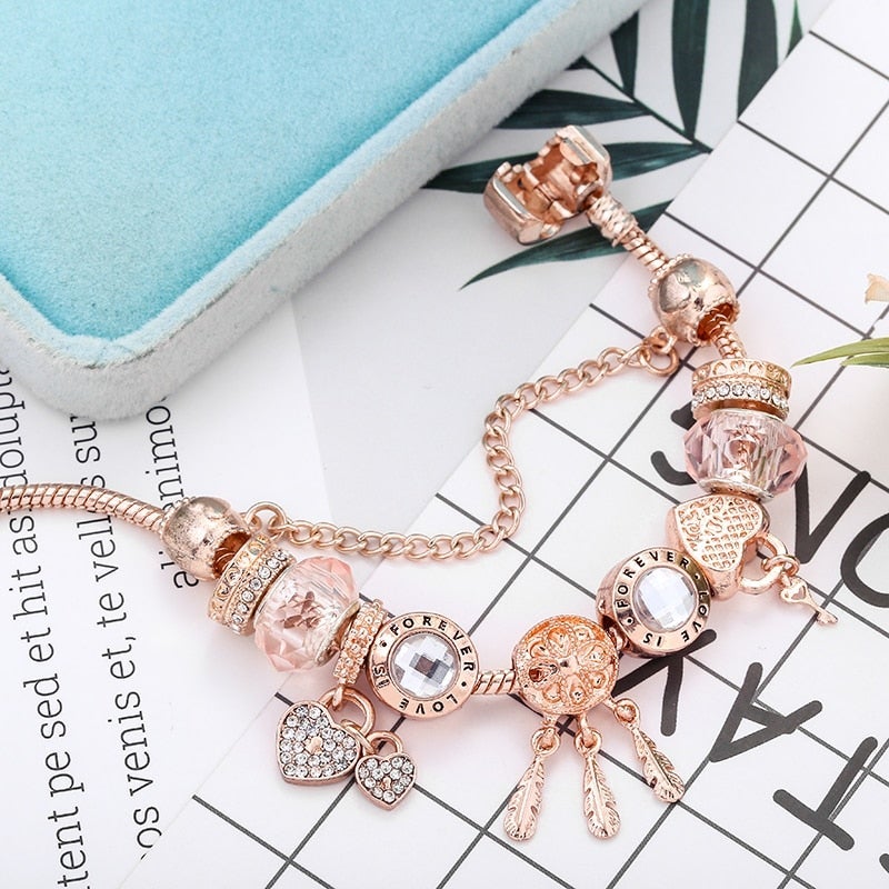 Bracciale Dreamcatcher Rosa con Charms Inclusi in Argento Sterling, immagine 2 - Emma e Gemma