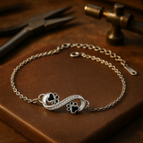 Bracciale con Ciondolo Simbolo Infinito e Impronta di Animale Domestico con Zirconia - Emma e Gemma