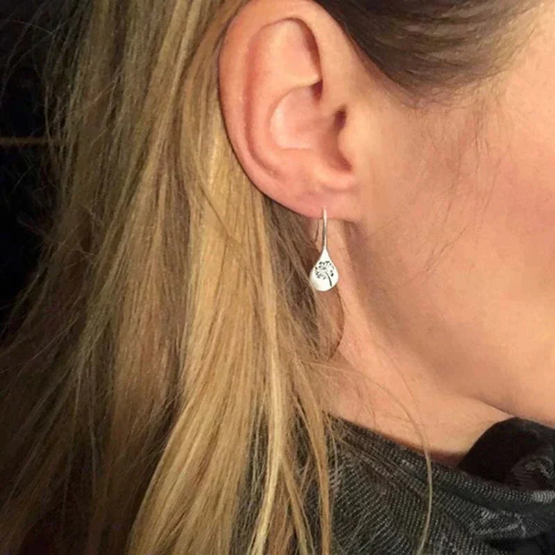 Orecchini in Argento Sterling 925 a Foglia di Dente di Leone, immagine 3 - Emma e Gemma