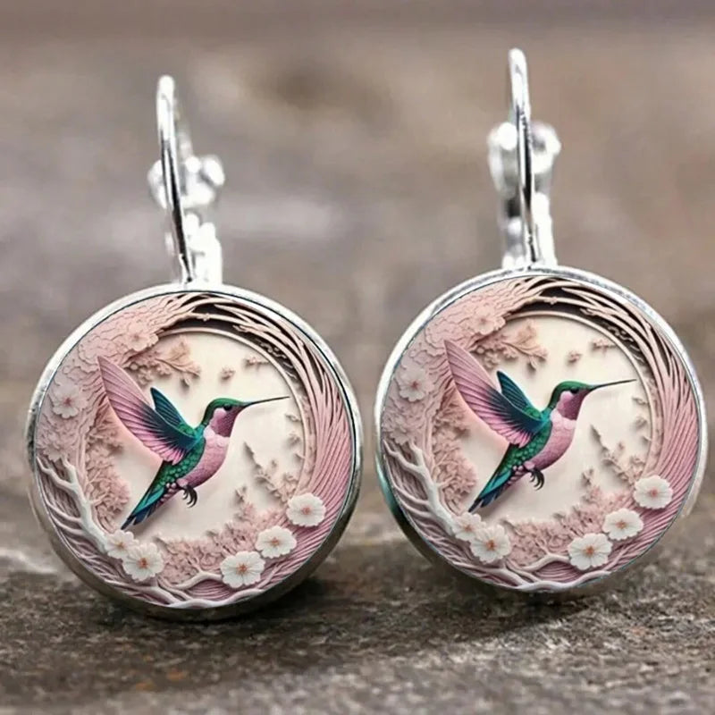 Collana con Pendente a Cupola di Vetro a Forma di Colibrì, immagine 5 - Emma e Gemma