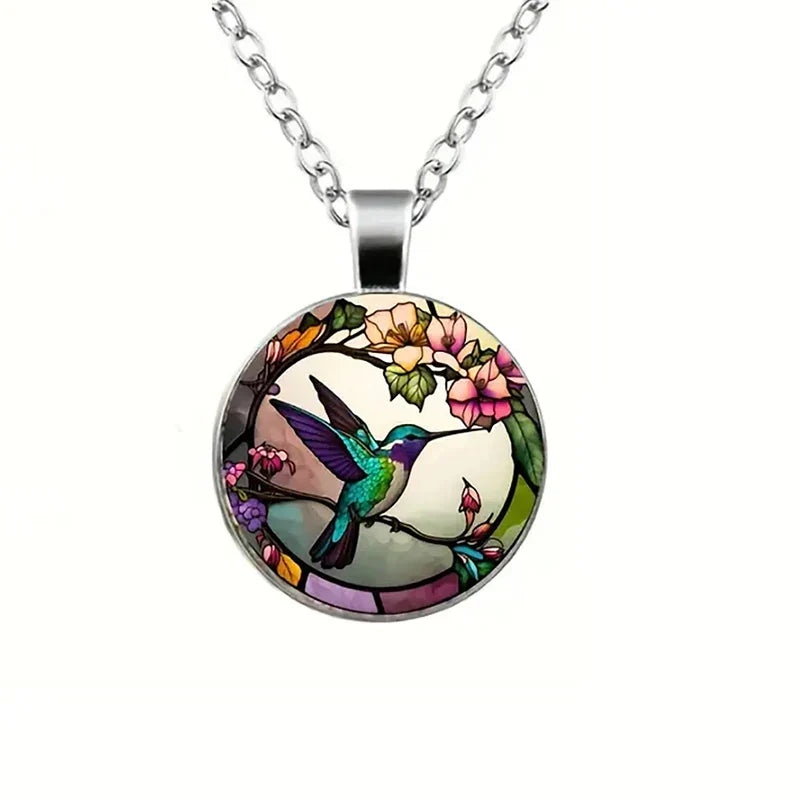 Collana con Pendente a Cupola di Vetro a Forma di Colibrì, immagine 4 - Emma e Gemma