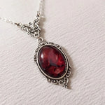 Collana con Pendente in Argento Vintage e Quarzo Rosso - Emma e Gemma