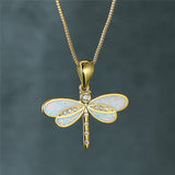 Collana a Libellula in Oro con Opale, immagine 3 - Emma e Gemma