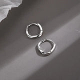 Orecchini in Argento Sterling con Incastro Rotondo, immagine 2 - Emma e Gemma