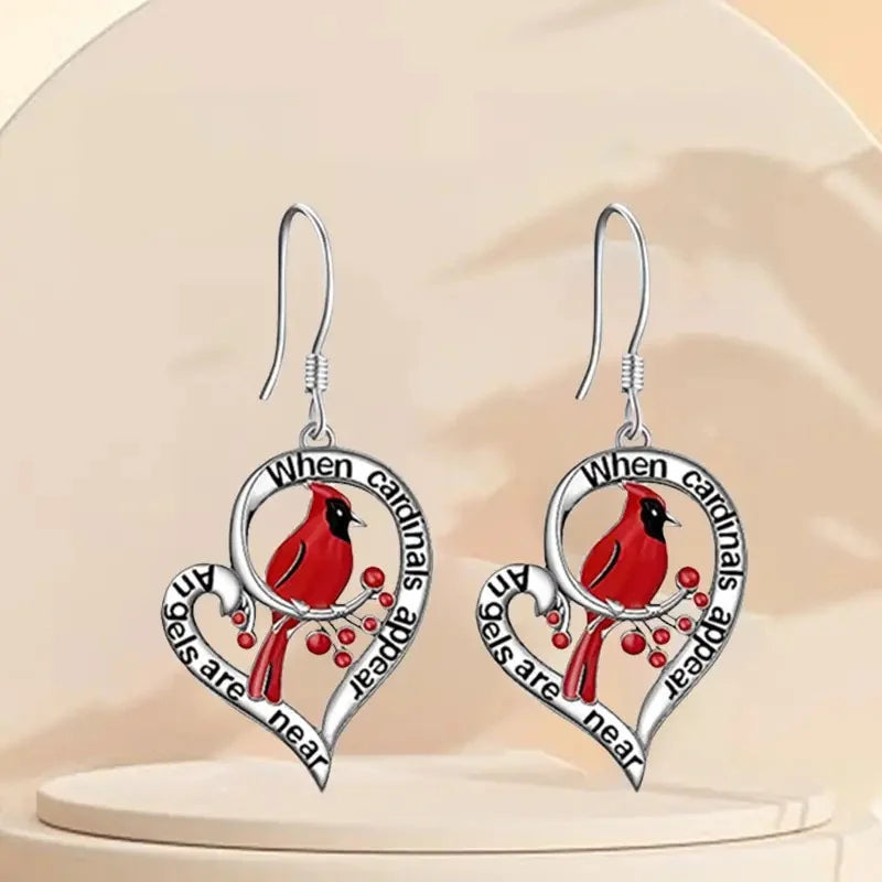 Orecchini Memoriali Cardinali – “Quando i Cardinali Appaiono, gli Angeli Sono Vicini” Design a Goccia a Cuore, immagine 2 - Emma e Gemma