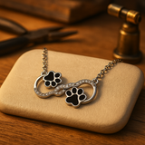 Collana con pendente a simbolo dell'infinito con zirconia - Emma e Gemma