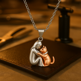 Collana con Pendente a Forma di Abbraccio di Gatto - Emma e Gemma