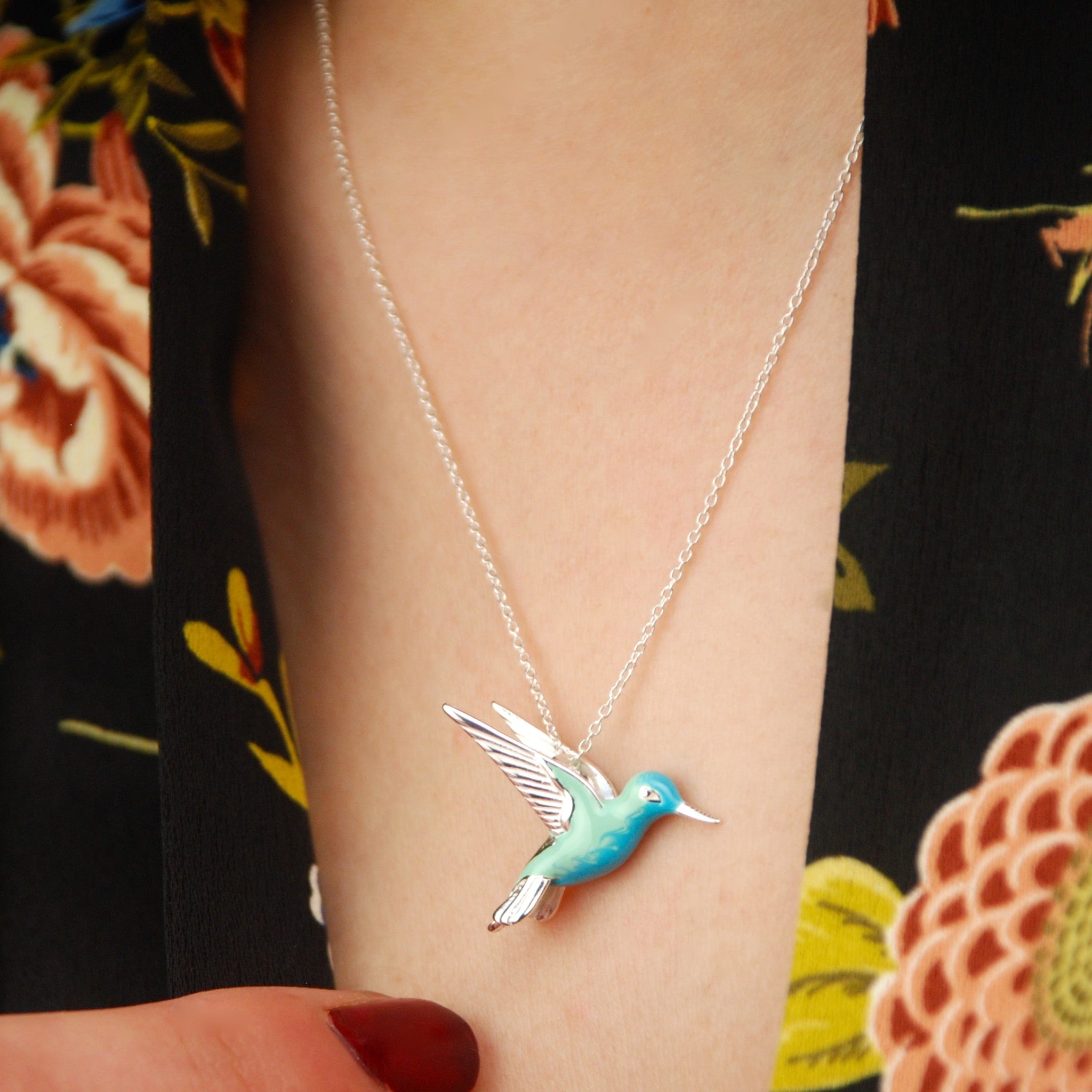 Collana con Pendente Colibrì in Argento Sterling e Smalto, immagine 3 - Emma e Gemma