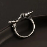 Anello Colibrì e Fiore – Anello Aperto Regolabile per Donne, immagine 3 - Emma e Gemma