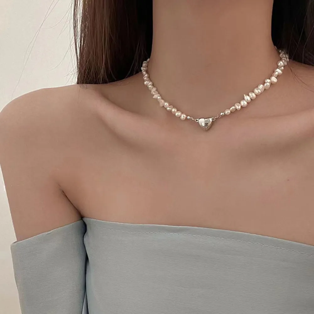 Collana Elegante in Argento con Perla a Forma di Cuore - Emma e Gemma
