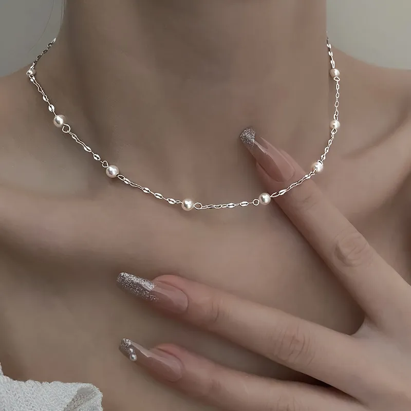 Collana Elegante e Lucente con Perle - Emma e Gemma
