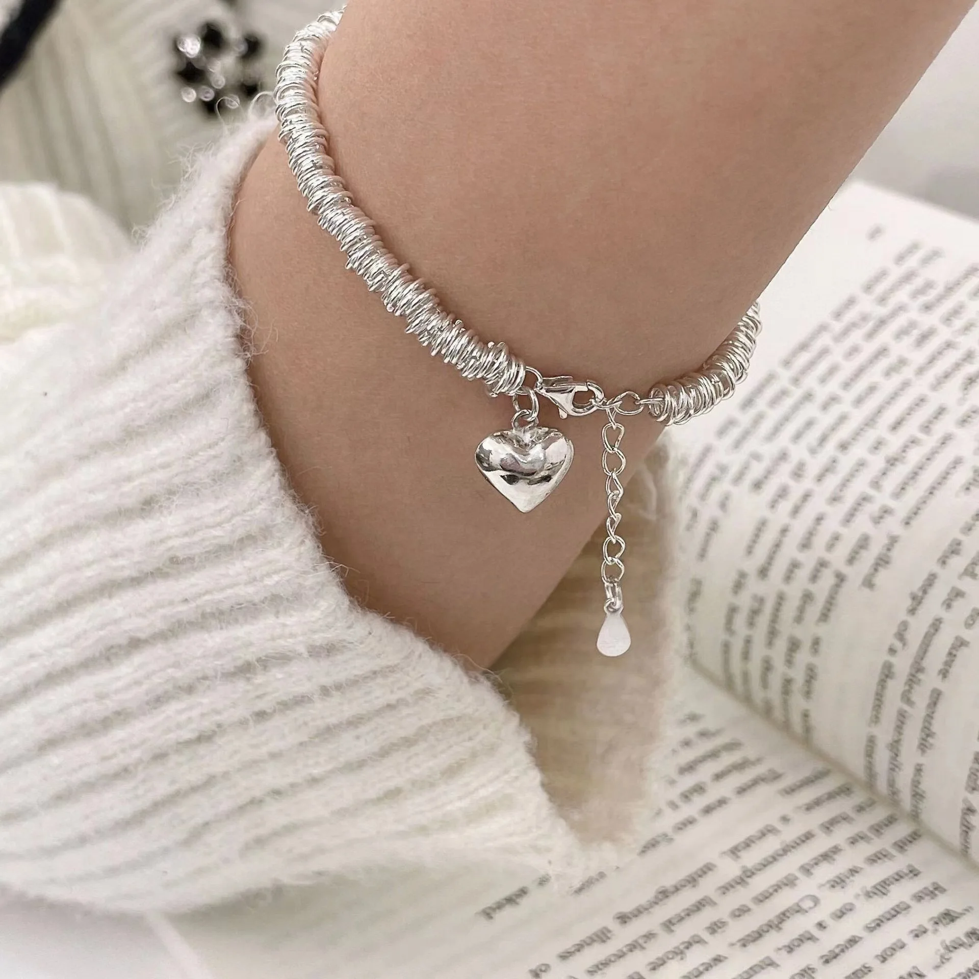 Bracciale Elegante in Argento a Forma di Cuore - Emma e Gemma