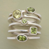 Anello Vintage in Vetro Verde con Strati di Argento - Emma e Gemma