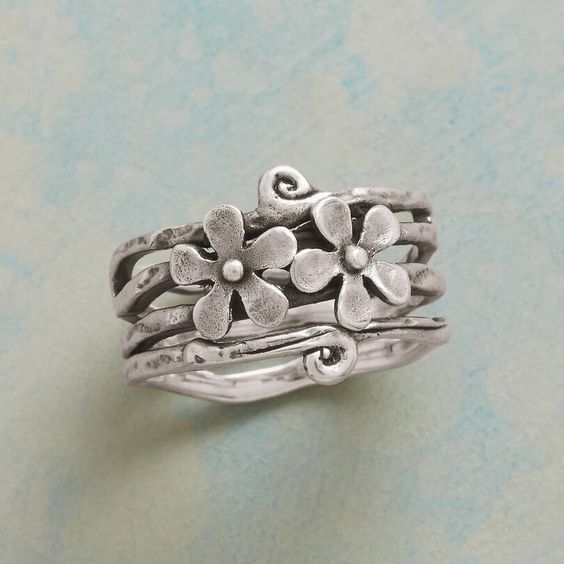 Anello Strato Argento Fiore Vintage - Emma e Gemma