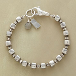 Bracciale Vintage in Argento con Perline Cubiche - Emma e Gemma