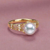 Anello Regolabile Vintage in Oro e Perle con Motivo Floreale - Emma e Gemma