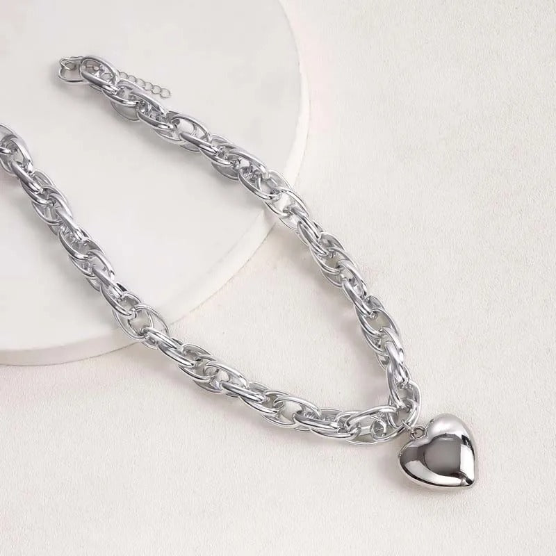 Collana con Catena Massiccia Argento e Pendente a Forma di Cuore - Emma e Gemma