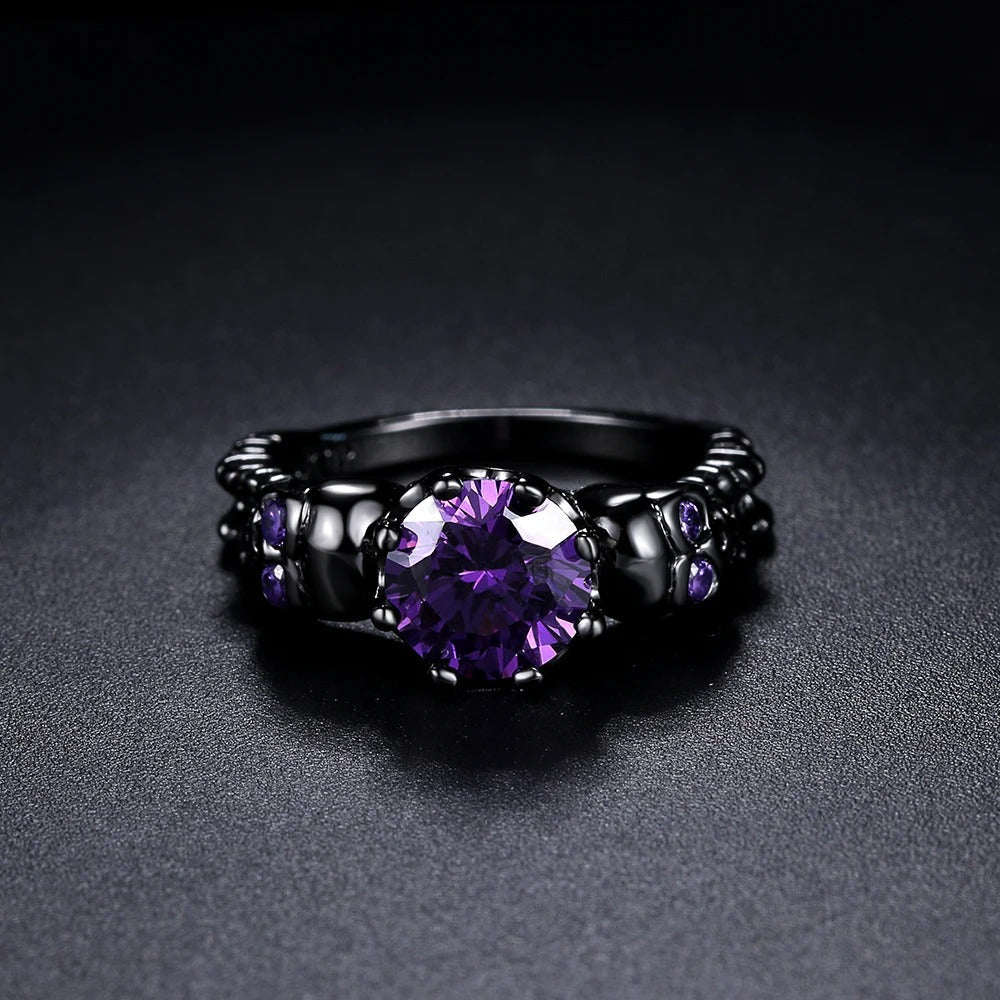 Anello Vintage Nero con Gemma Viola e Design Intricato - Emma e Gemma