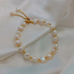 Bracciale Vintage in Perle Bianche e Oro - Emma e Gemma
