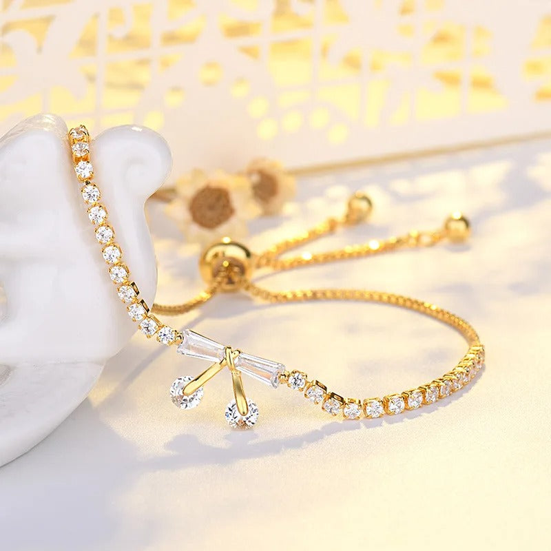 Bracciale Regolabile in Cristallo Dorato Vintage - Emma e Gemma