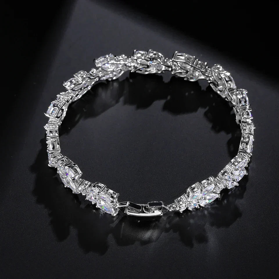 Bracciale Vintage in Argento con Catena - Emma e Gemma