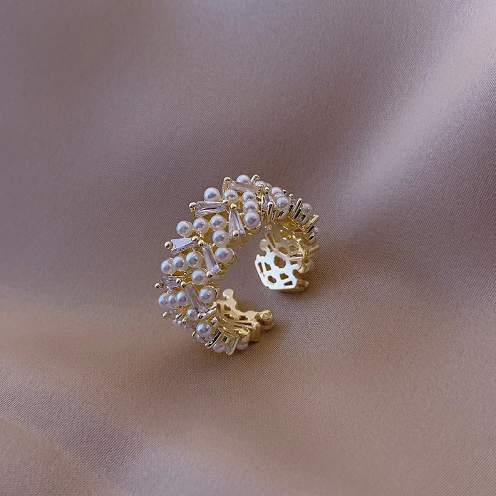 Anello Regolabile in Oro con Perle e Cristalli Vintage - Emma e Gemma