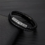 Bracciale in Pelle Intrecciata con Charm Tribale in Argento - Emma e Gemma