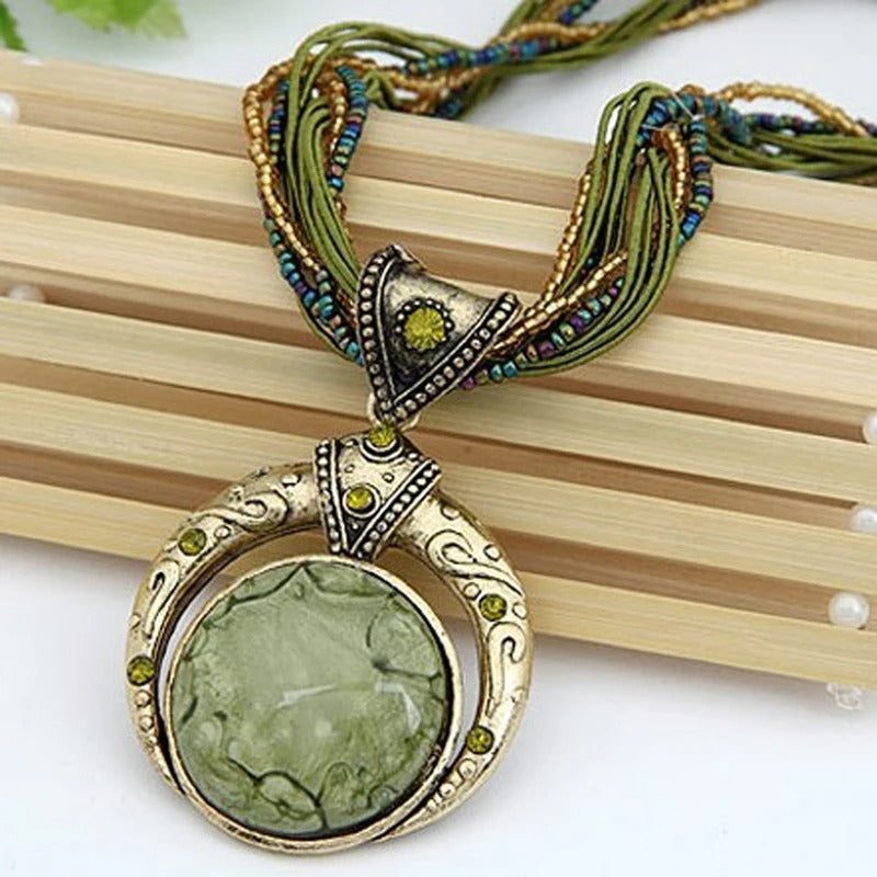 Collana con Pendente in Cristallo Verde Vintage - Emma e Gemma