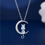 Collana a Mezza Luna con Pietra di Luna e Gatto, immagine 2 - Emma e Gemma