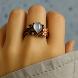 Anello in Pietra di Luna Naturale, immagine 2 - Emma e Gemma