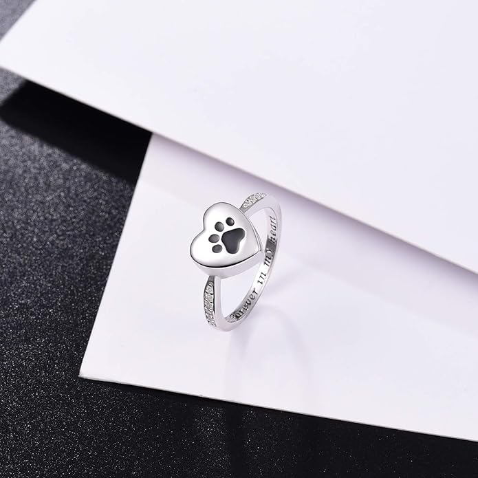 Anello Urna a Stampa di Zampa a Cuore – Gioielli di Cremazione in Memoria dell'Animale, immagine 4 - Emma e Gemma